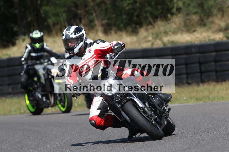 Archiv-2022/40 18.07.2022 Plüss Moto Sport ADR/Einsteiger/ohne